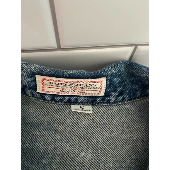 Vintage distressed Guess jacket - Picture 4 of 4